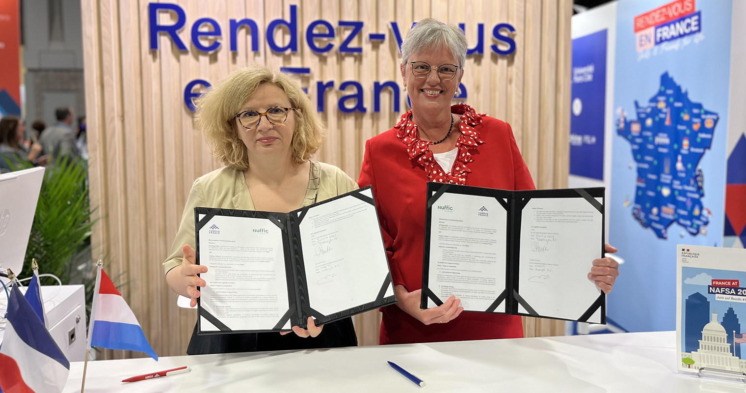 Signature du memorandum of understanding entre Campus France et Nuffic